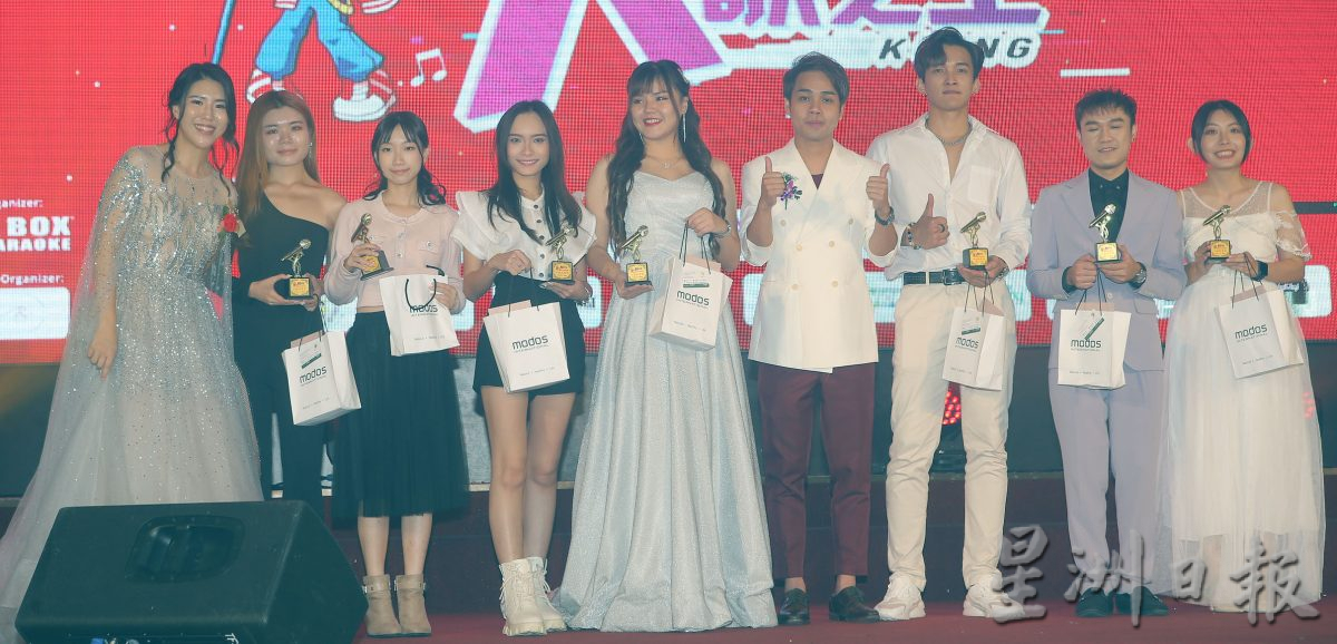 霹:封底主文/《K歌之王》总决赛 王凯诺《如愿》夺本年度K歌之王