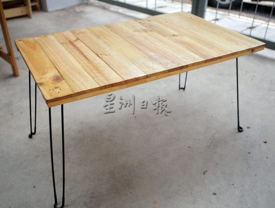 霹:封底主文/乐活频道|木栈板大变身 郭正义创意打造独一无二家具