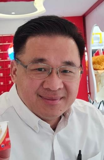 领袖商家:确保解决关键问题 鸡场街无车区需考虑周全