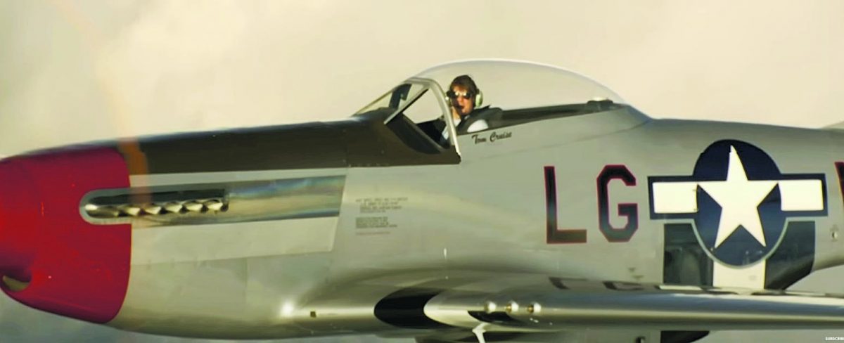 领MTV大奖贺英王加冕同款 汤告鲁斯一片两用掀热议