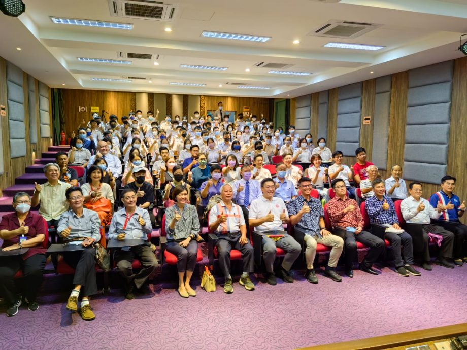 黄亚珠:影响力日增 到中国深造提升国际视野