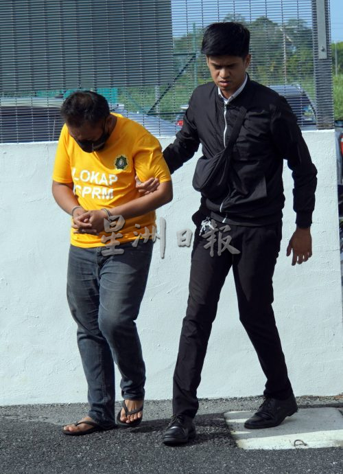 3公司持有人经理虚报假职员文件,向社险申报雇佣津贴逾5万,被反贪局扣押助查