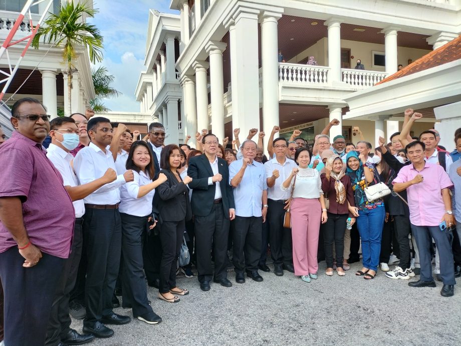 (全国版)林冠英夫妇与彭丽君案移交高庭审理