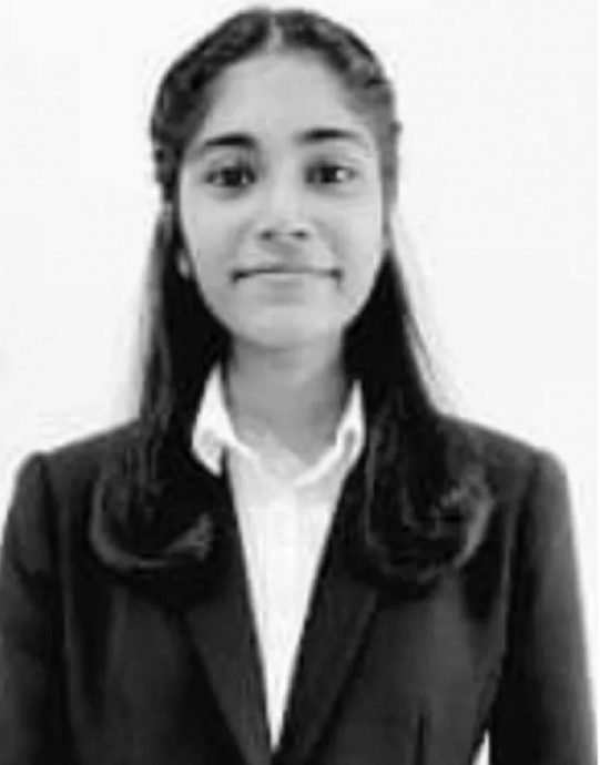  （全国版）维诺希妮逝世一周年百人出席烛光悼念会