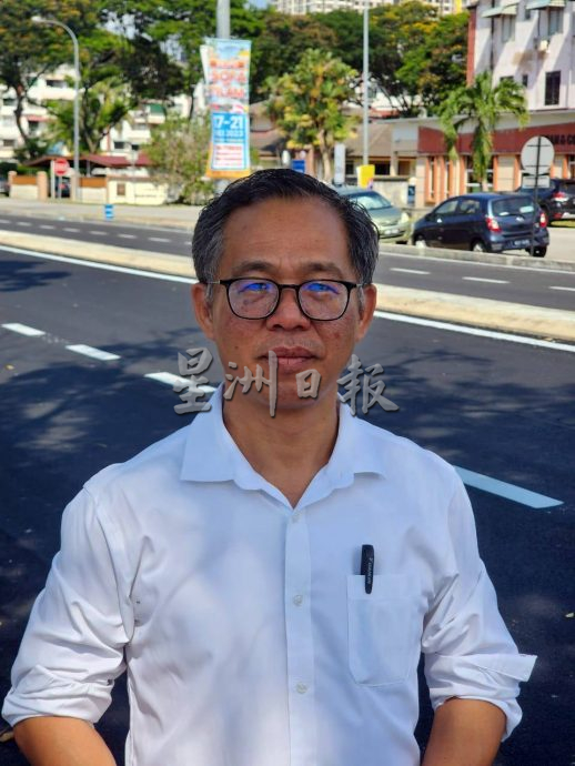 （古城封面副文）拾荒者翻找垃圾至凌乱，刘志俍希望市民做好回收拾荒者自然不再翻找