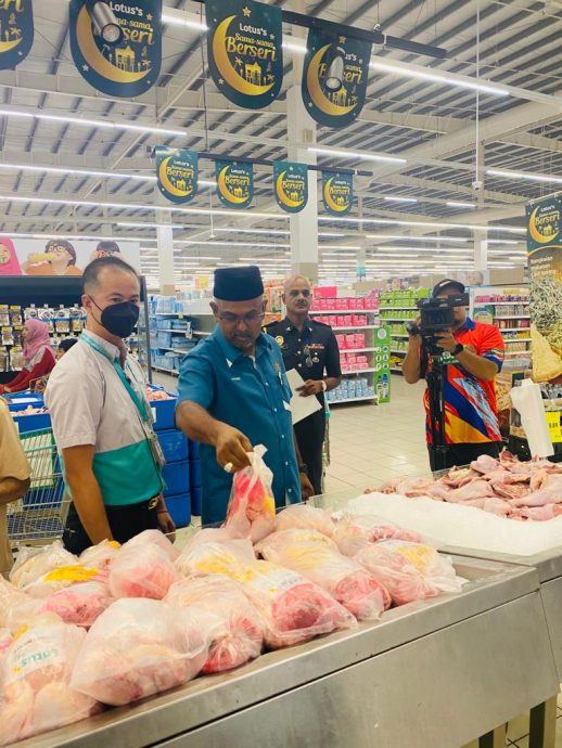 (大北马)国内贸易及生活费部官员2023监督行动”中展开455检举行动开出15张罚单给违法的商家