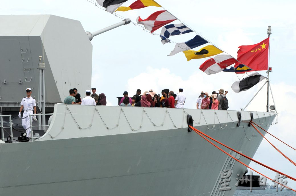 巴基斯坦海军护卫舰 未及回国先到浮罗交怡