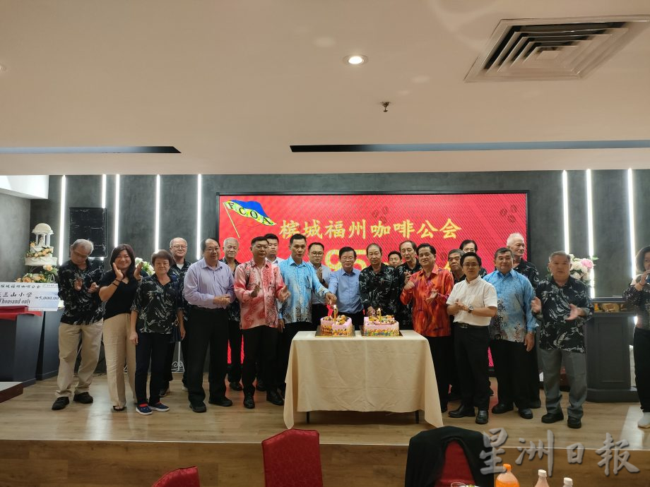 曹观友忙到没法去咖啡店 怀念吹水时光