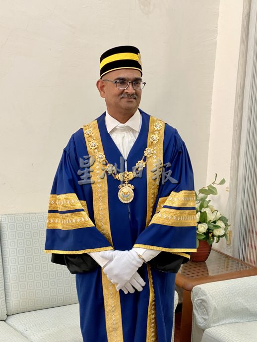 槟岛市长专访