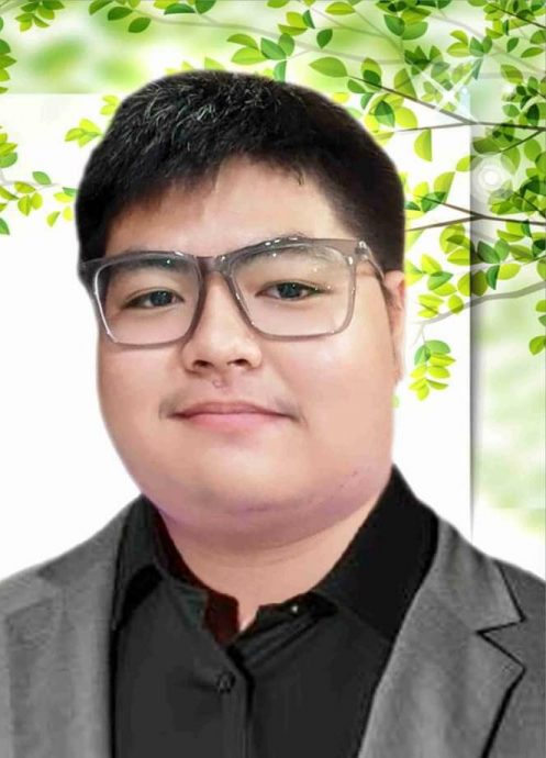 (大北马)纸扎重型摩托车“烧”给奕鸿!