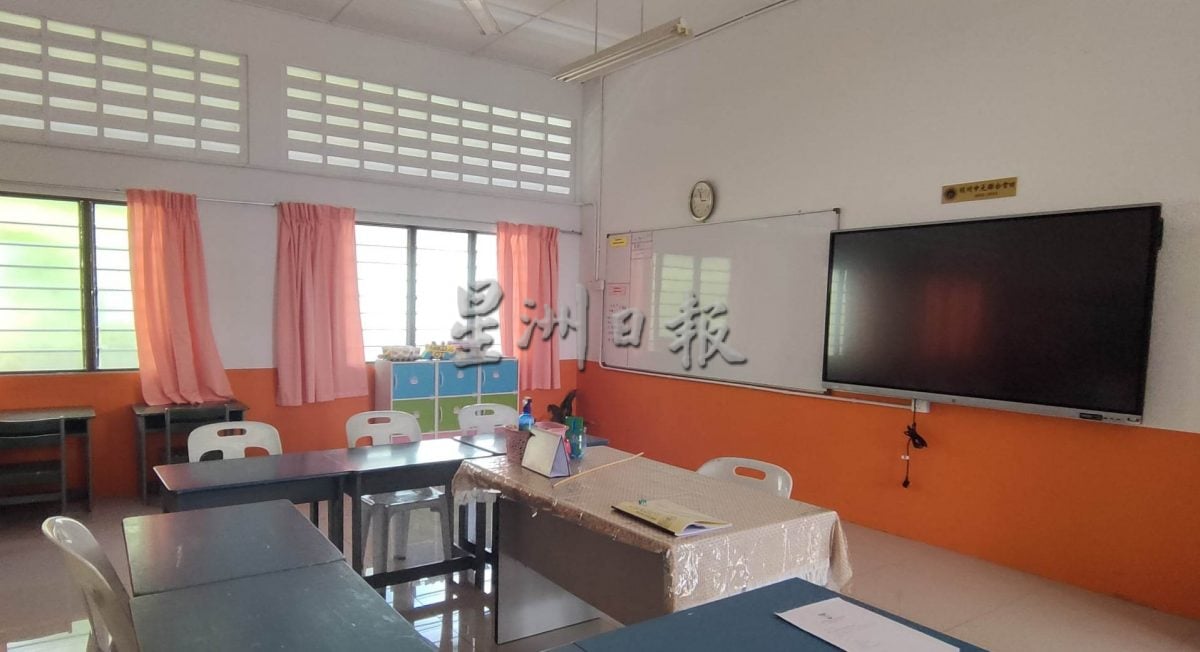 细述华小:班台亚齐振华小学