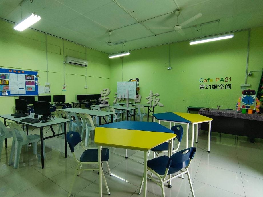 细述华小:班台亚齐振华小学