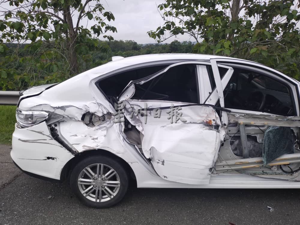 (大北马)车停紧急道,Grab司机被撞死!