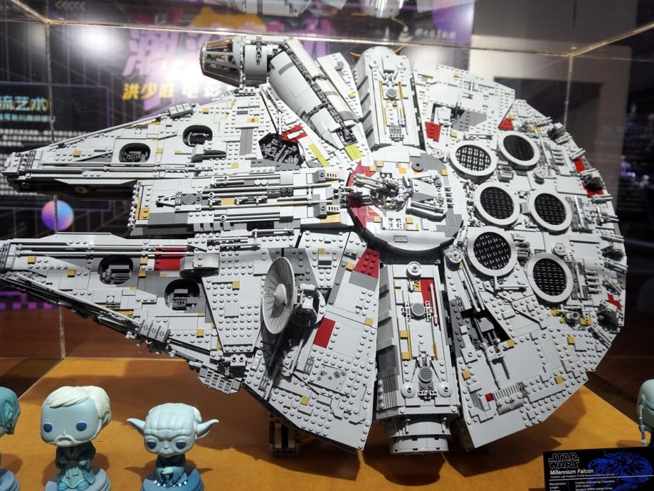 （大都会）佛光缘美术馆洪少庭电影玩具收藏展／16图