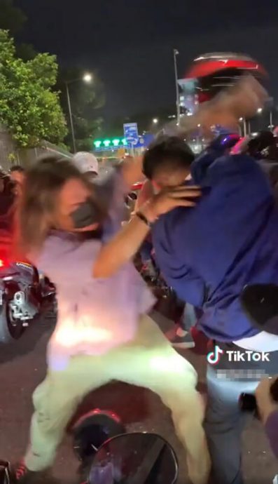 (已签发)柔:狮城二三事:关卡插队互殴 2骑士入境被捕