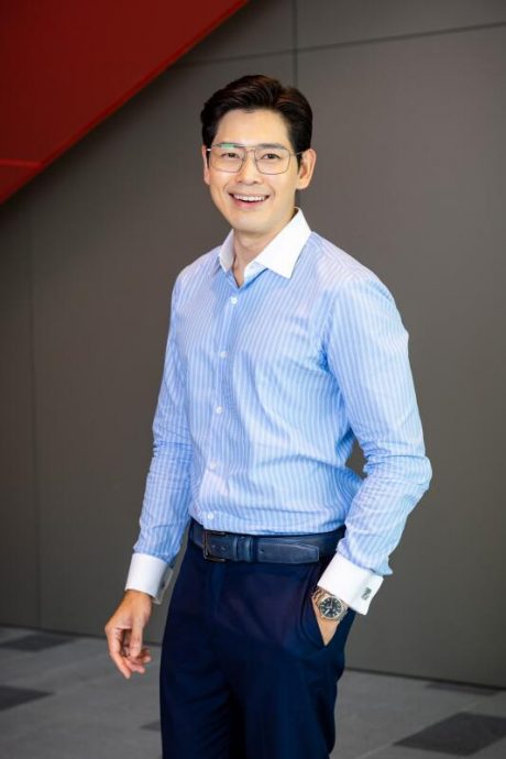 (已签发)柔:狮城二三事:摘视帝后首部黄金档剧 许瑞奇:没压力