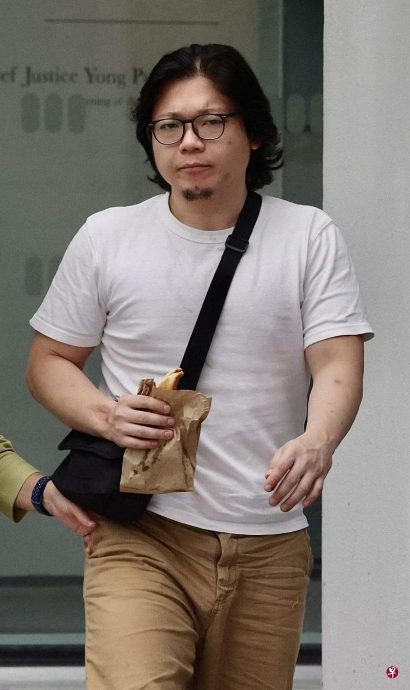 (已签发)柔:狮城二三事:未谨慎驾驶撞上罗里致死客工 摩托车骑士被判入狱8个月