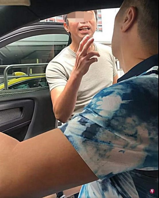 (已签发)柔:狮城二三事:男子诉:货车司机斥抢车位 擅开车门爆粗飙骂