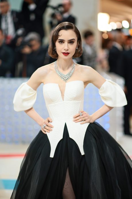 Met Gala｜杨紫琼宋慧乔双后同框 网惊叹：比14年前更美