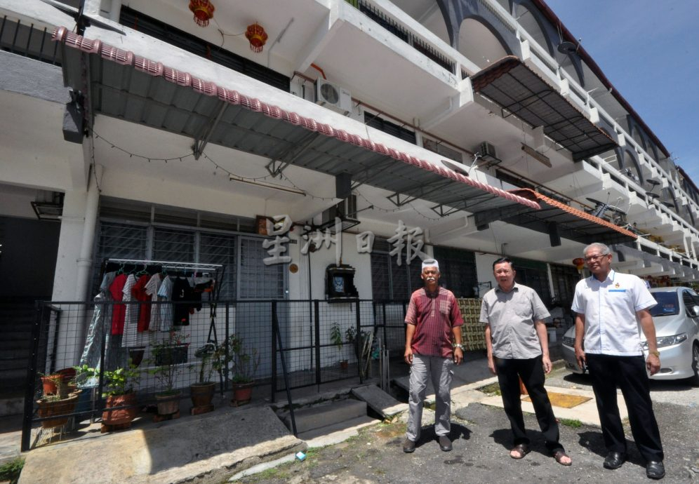 NS主文／亚沙再也组屋部分居民涉违建，市政厅频接不满居民举报