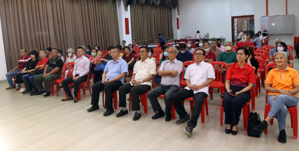 NS主文／吴金财建议森华人文史馆在各县培育文史工作者，收集各地方文物及历史