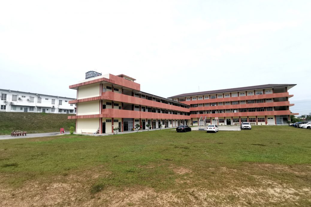 绿峰岭（乌鲁干中）华小筹建食堂 谢琪清拨22万支持