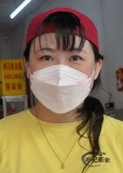 NS花城大小事/艺术巷第二阶段提升工程展延,芙市区停车位更少 车辆双重停车引阻塞