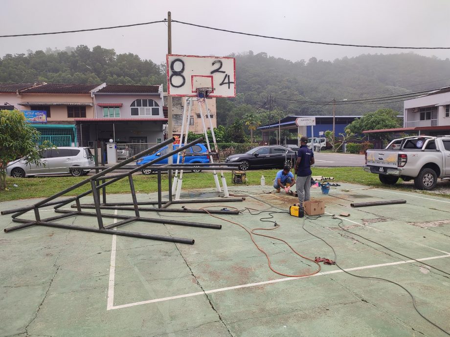 NS马口:卫星市球场屡遭破坏，获张聒翔拨款3万全面提昇