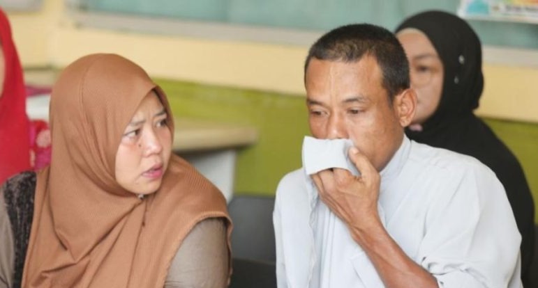 15岁哥哥载2弟车祸亡 父亲:他们说去附近店买雪糕