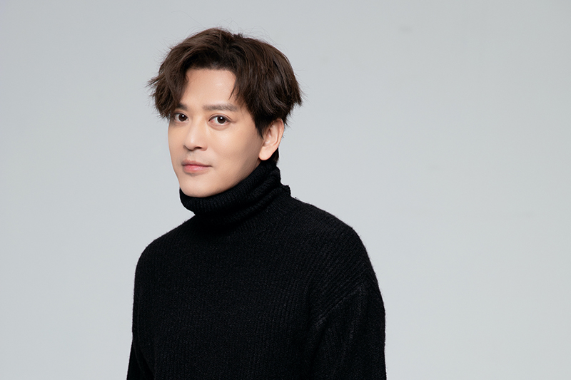 47岁陈晓东身形胀爆 网怨喊男神回不去了