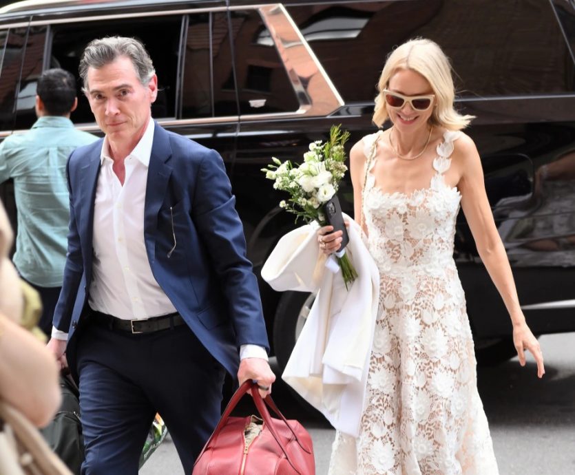 54岁《金刚》女主嫁了 旧爱送祝福星友道喜