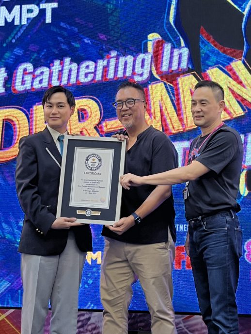 685名蜘蛛人齐聚大马 创吉尼斯世界纪录!