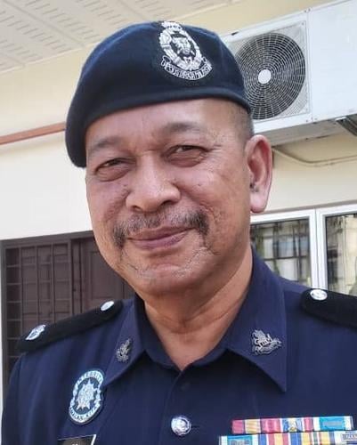 7岁男童违纪被关“铁笼” 警方:学生家长原谅教师了