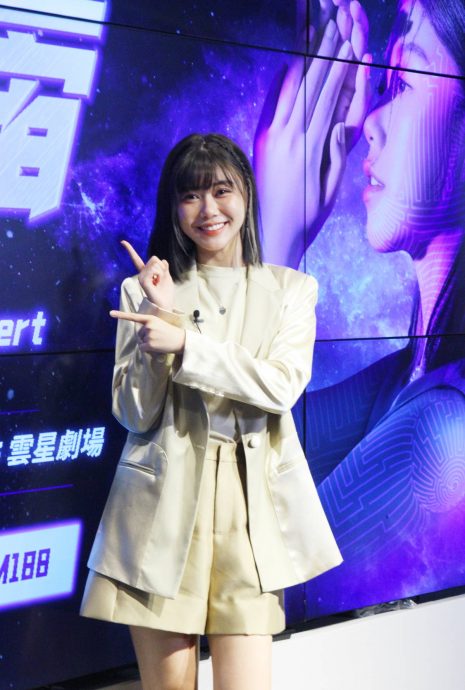 9.9开个唱不忧没观众 蔡恩雨票房压力推给嘉宾