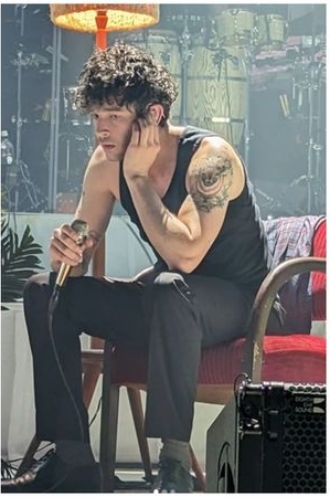 ​结束1个月短命恋　泰莱史薇芙又恢单