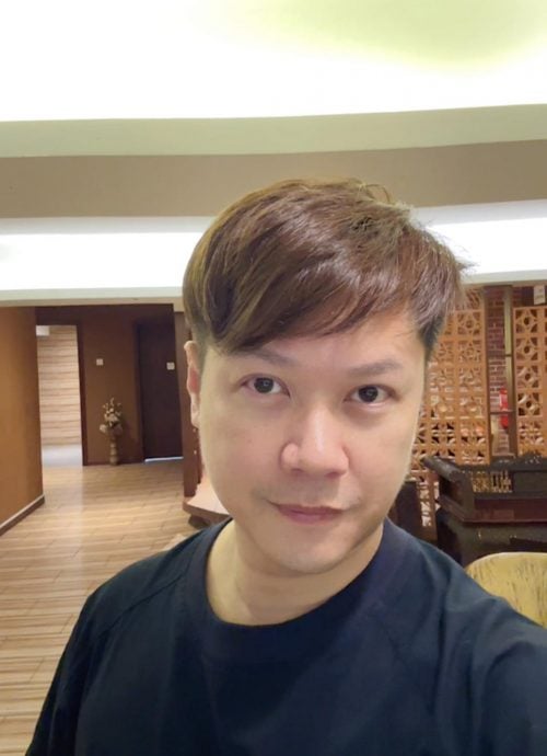 蔡河立声带长肿瘤 惊曝“比葡萄大”