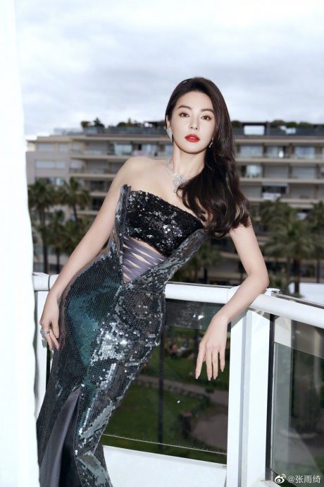 “452令吉不够买双袜”  张雨绮挨轰炫富道歉再被骂爆