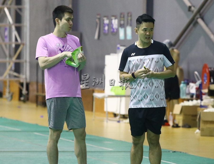 “尽快重返世界前30” 雷西盼飞汀美国赛夺冠