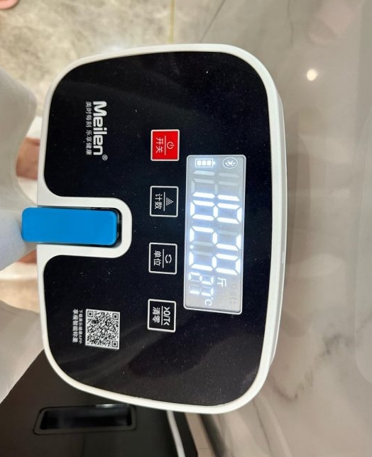 “细细粒”陈嘉佳瘦一圈 网问瘦身秘诀