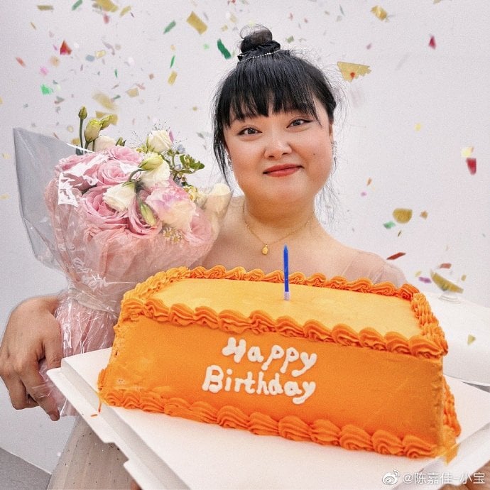 “细细粒”陈嘉佳瘦一圈 网问瘦身秘诀