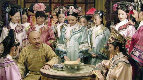 【戏说戏剧/03】剧情套路换汤不换药,宫斗剧戏途末路了?