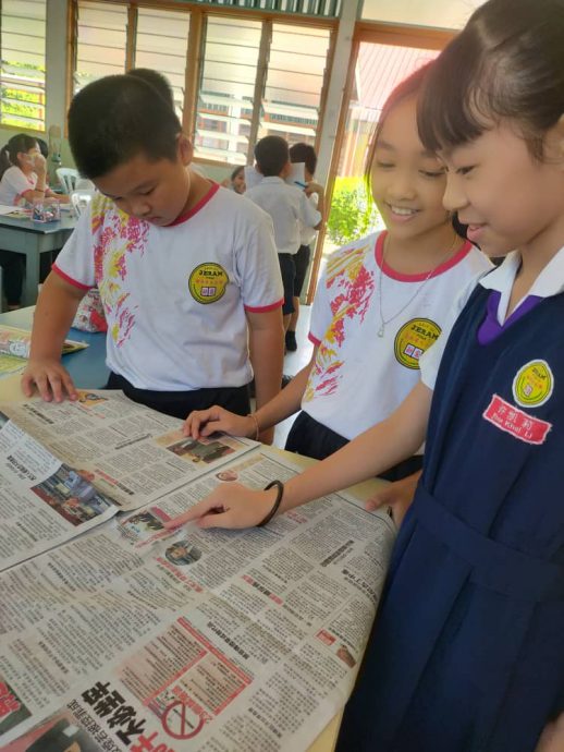 万能爱心(Magnum Care)赠报仪式/学生阅报计划/受惠学校为也南华小和埔地华小