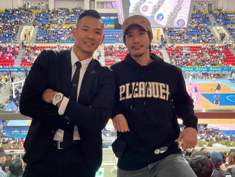 上《康熙》爆曾带王力宏“放松解放” 黑人:年轻人去的地方我们都去过