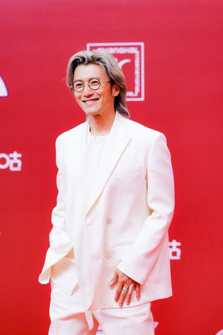 上海电影节｜杨紫琼周润发惊喜同框 时隔23年李慕白俞秀莲团聚