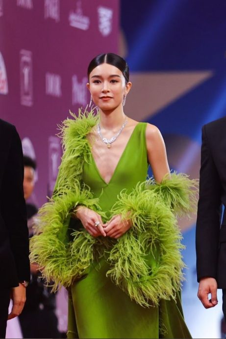 上海电影节｜杨紫琼周润发惊喜同框 时隔23年李慕白俞秀莲团聚