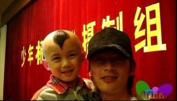 上海电影节｜杨紫琼周润发惊喜同框 时隔23年李慕白俞秀莲团聚