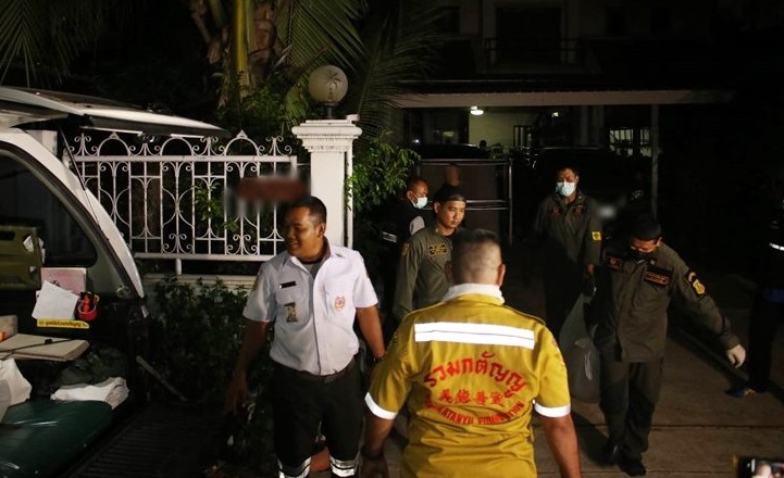 不想成儿孙负担 9旬夫枪杀妻后自轰