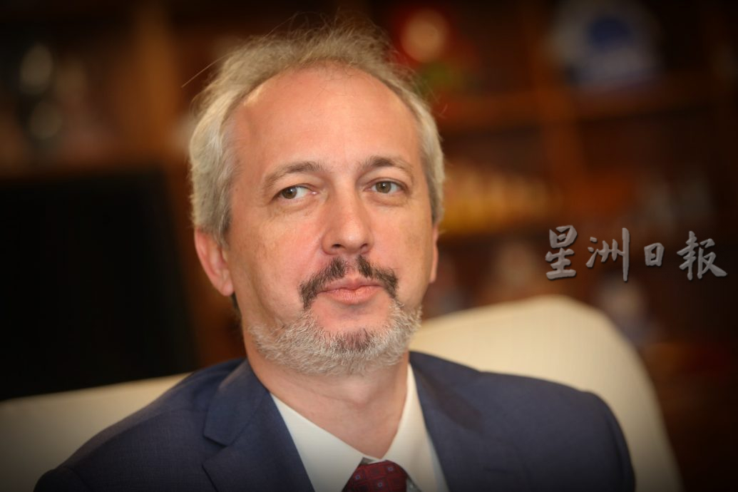 专访克浪斯/谈学习华语和对大马印象