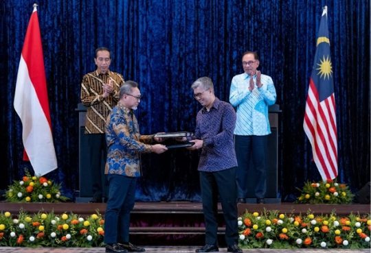 安华与印尼总统佐科威联合新闻发布会