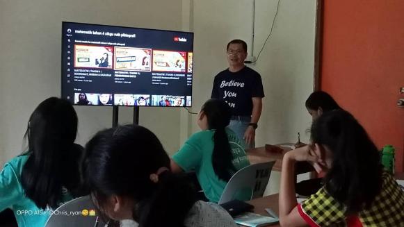 古晋喇沙基金会为穷苦学生免费补习